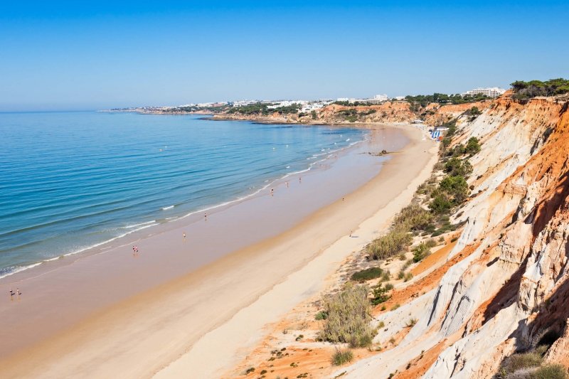 Airport Transfers from Sevilha Airport to Albufeira